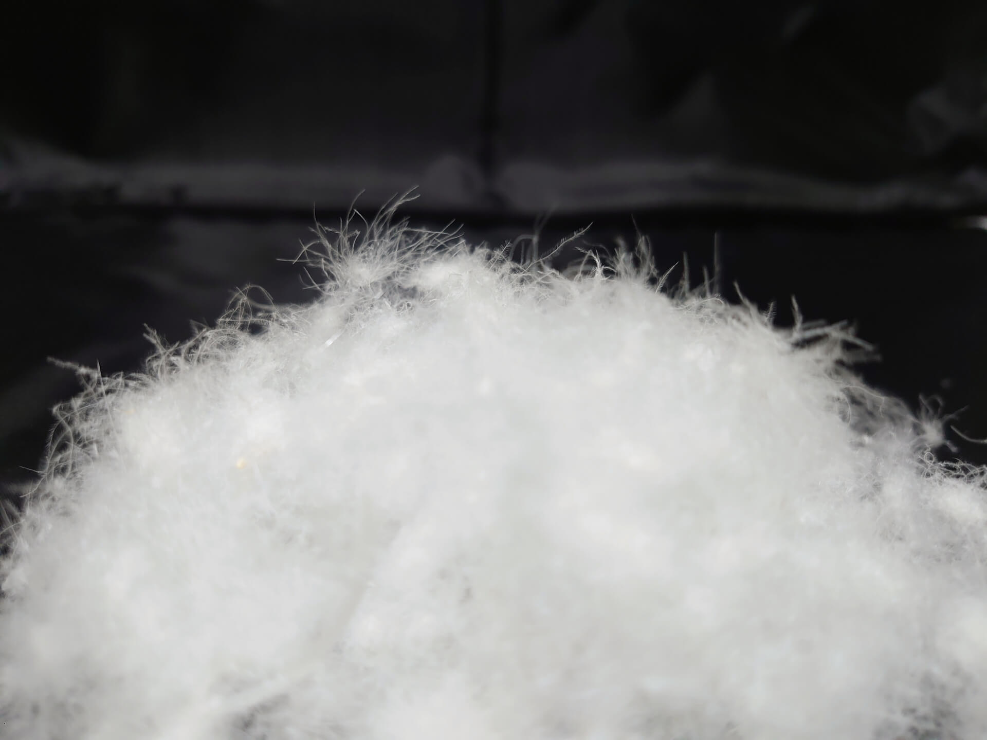 グースダウンのグレードと産地によって変わる羽毛の質